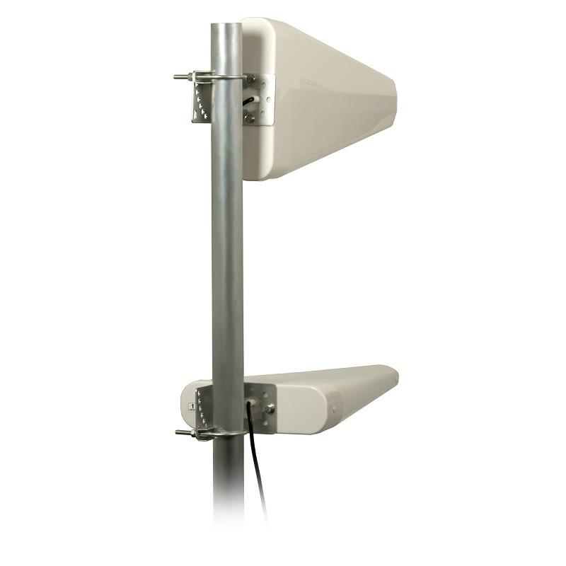 DPA741024-b