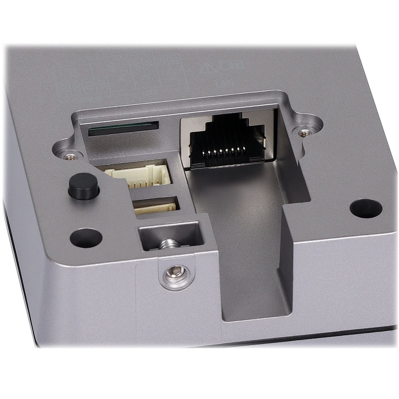 DPG73624-b